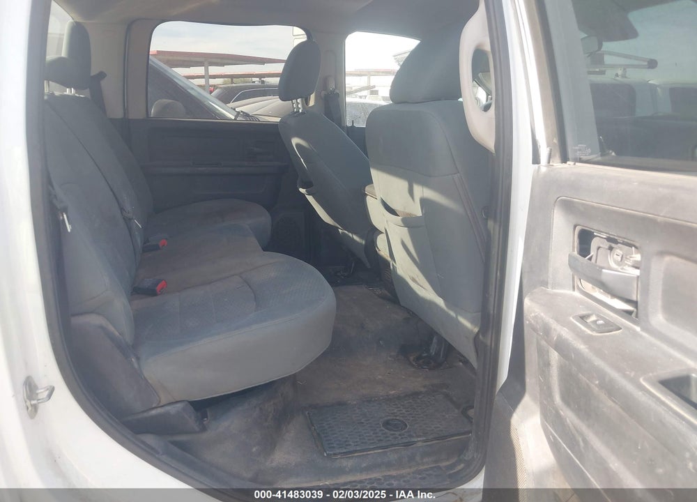 2013 RAM 2500 VIN: 3C6TR4HT1DG573992