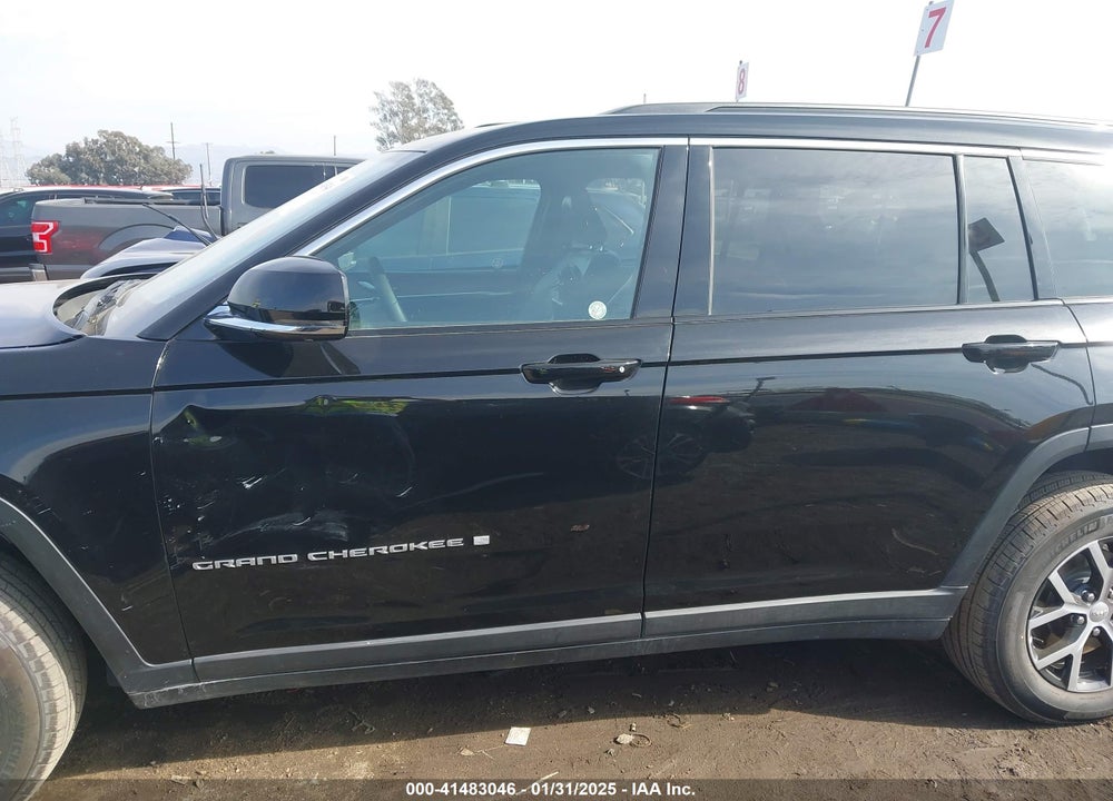 2024 JEEP GRAND CHEROKEE L LIMITED 4X4 VIN: 1C4RJKBG9R8534686