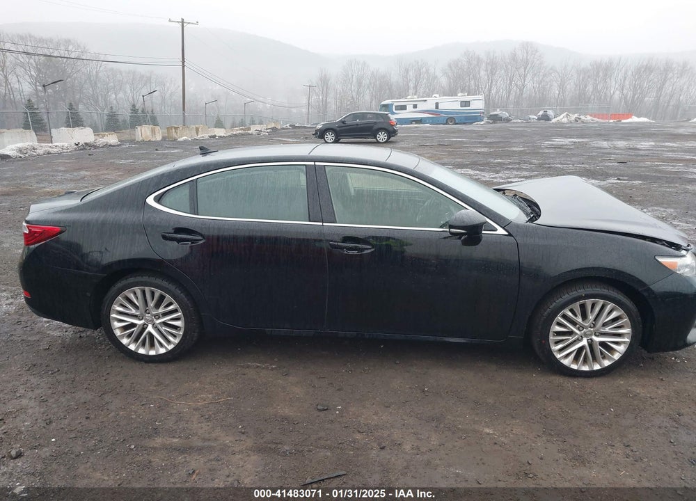 2013 LEXUS ES 350 VIN: JTHBK1GGXD2074093