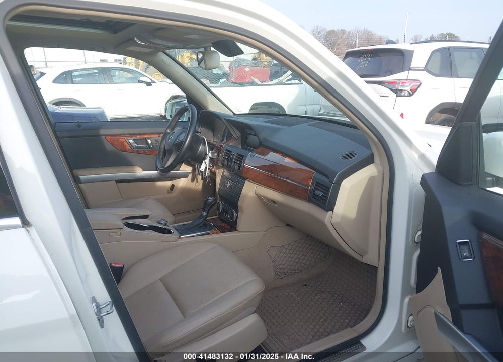 2010 MERCEDES-BENZ GLK 350 VIN: WDCGG8HB5AF315593