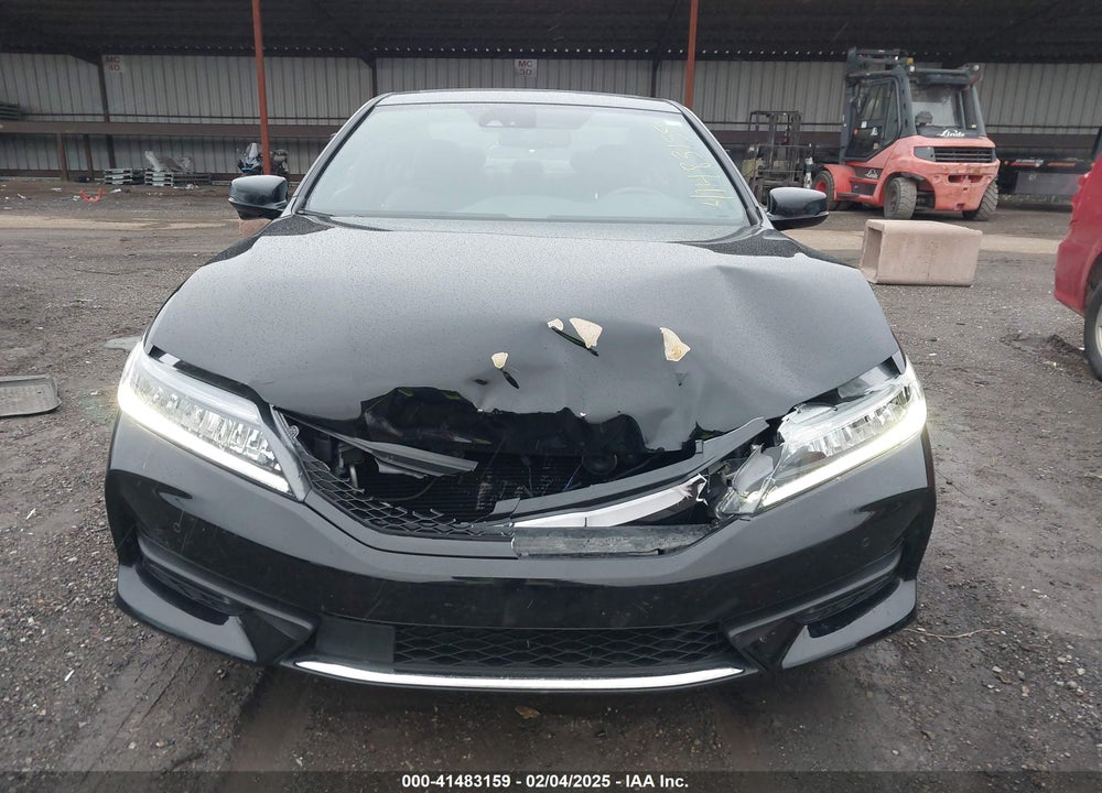 2017 HONDA ACCORD TOURING V6 VIN: 1HGCT2B03HA000062