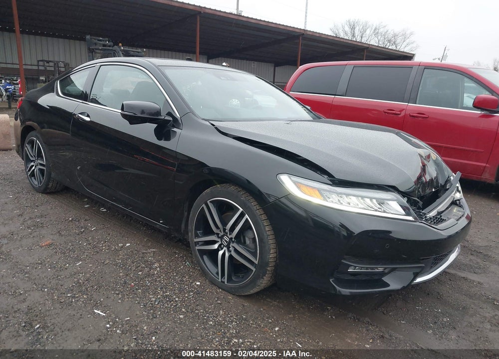 2017 HONDA ACCORD TOURING V6 VIN: 1HGCT2B03HA000062