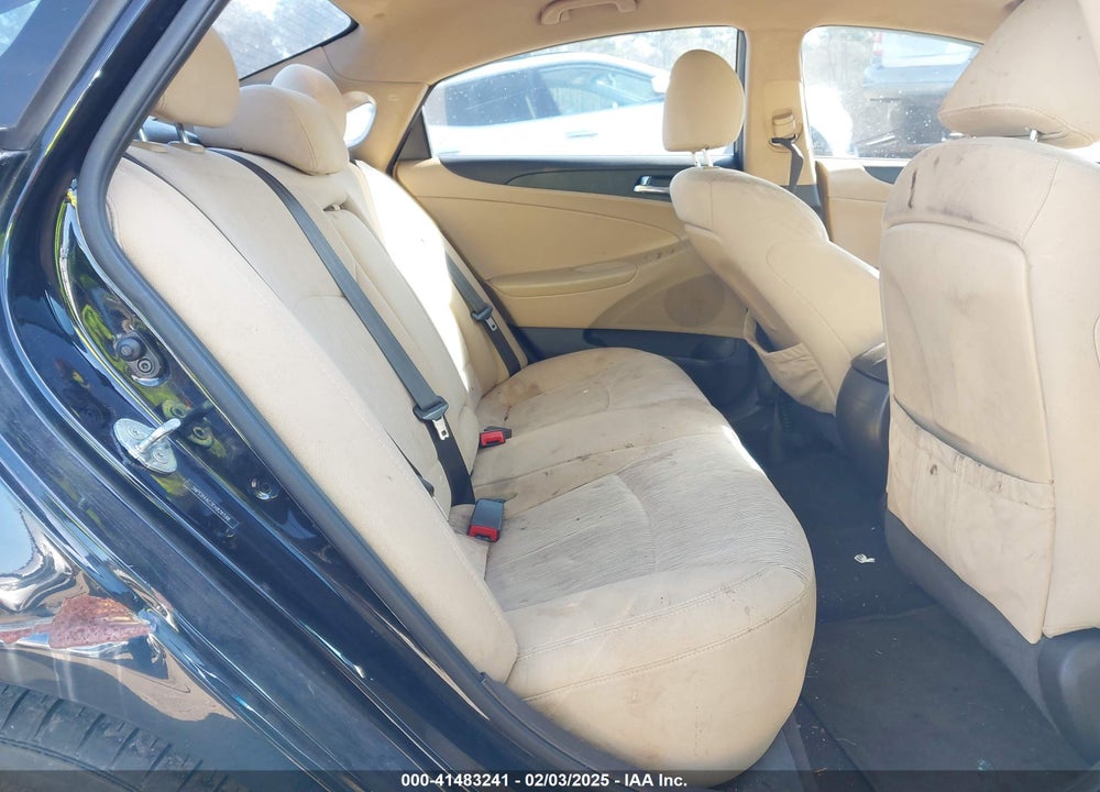 2014 HYUNDAI SONATA VIN: 5NPEB4AC2EH826598
