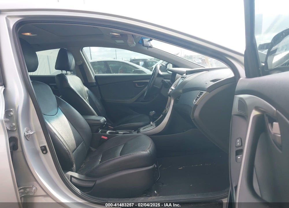 2011 HYUNDAI ELANTRA LIMITED VIN: 5NPDH4AE0BH008486