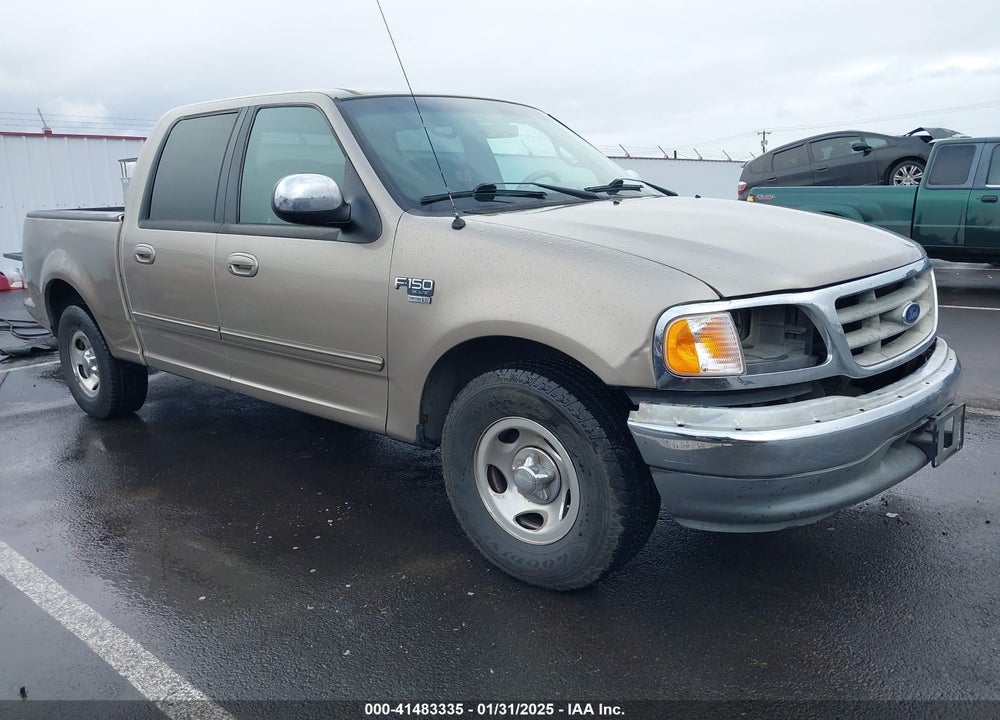 2002 FORD F-150 LARIAT/XLT VIN: 1FTRW07L52KA86189