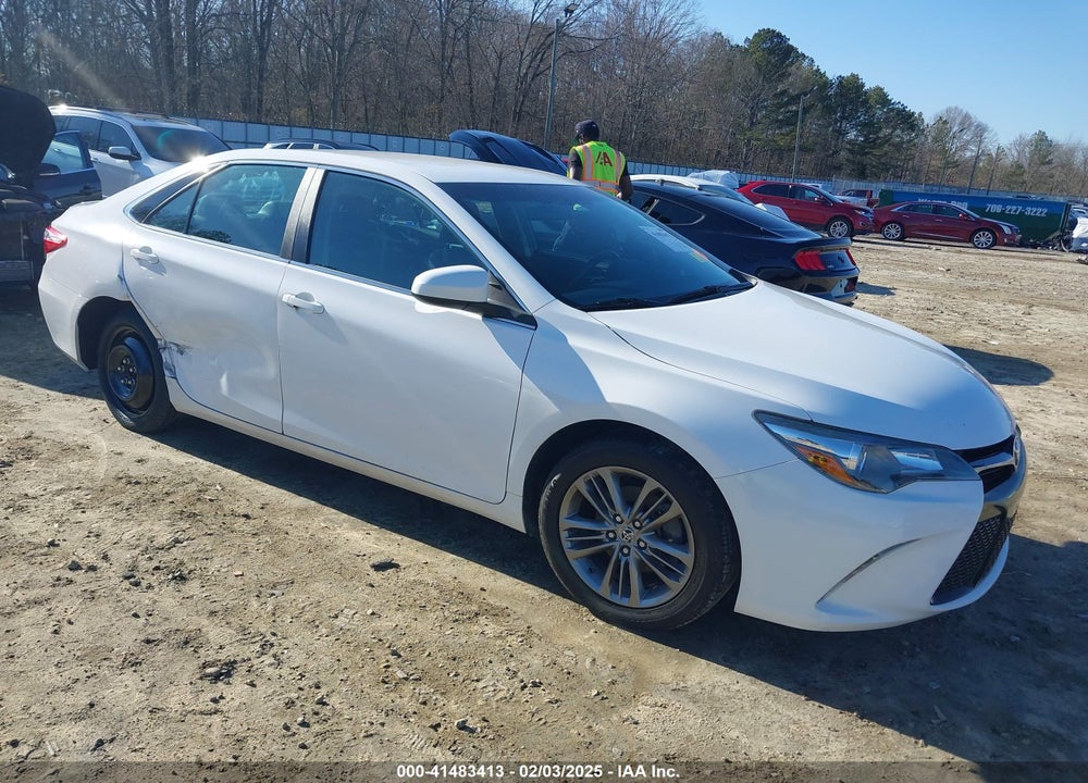 2015 TOYOTA CAMRY SE VIN: 4T1BF1FK8FU947192