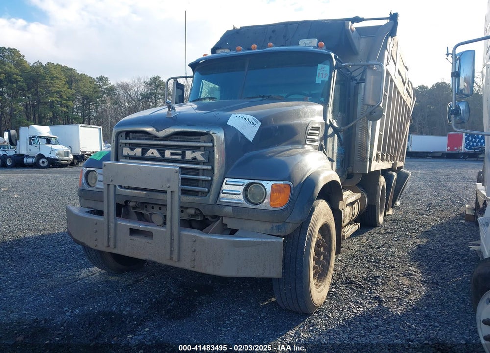 2007 MACK CV713 CV700 VIN: 1M2AG10C37M059073