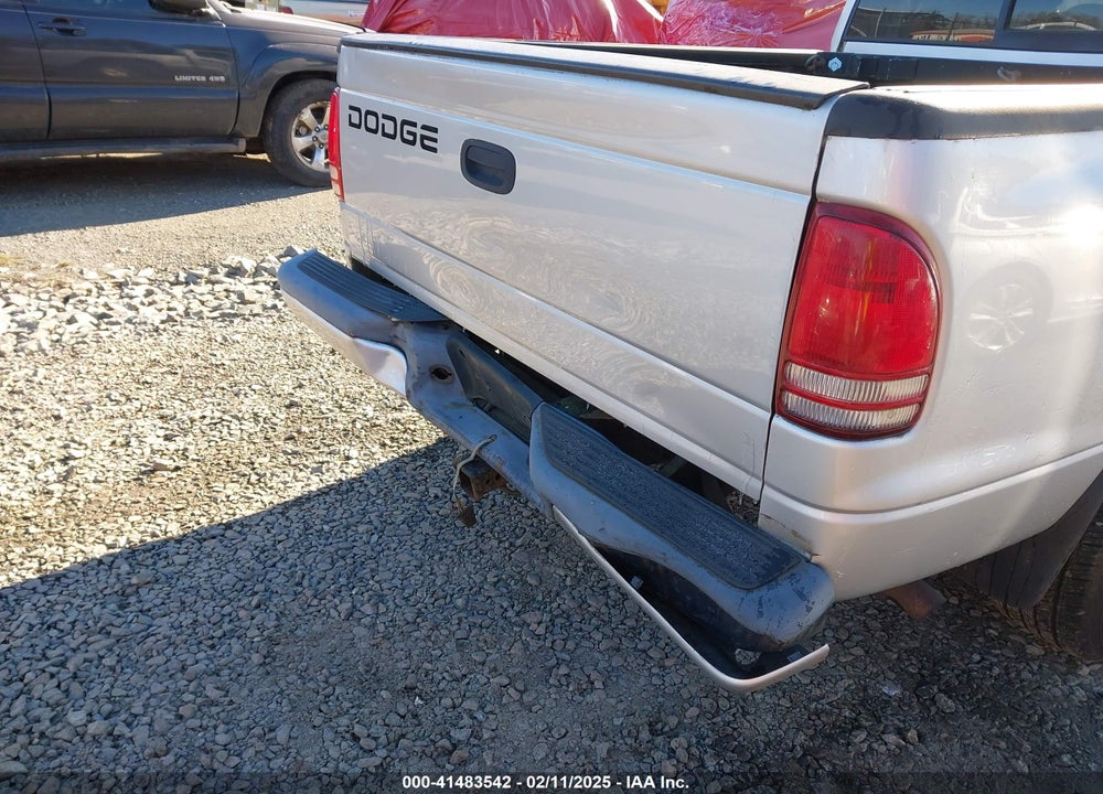 2001 DODGE DAKOTA SLT/SPORT VIN: 1B7GL2AN21S158812