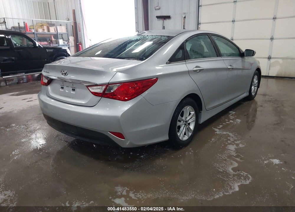 2014 HYUNDAI SONATA VIN: 5NPEB4AC9EH911454
