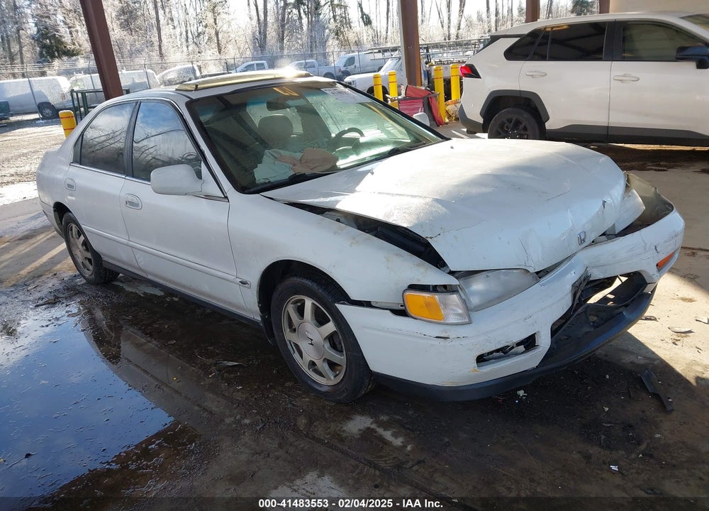 1994 HONDA ACCORD EX VIN: JHMCD5563RC061266