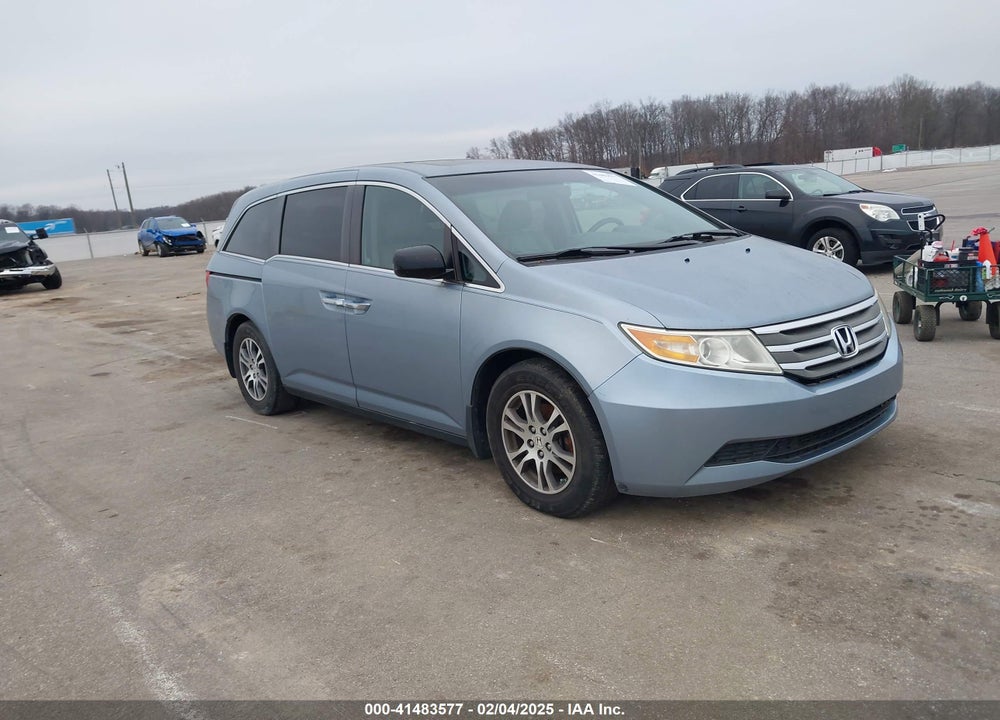2011 HONDA ODYSSEY EX-L VIN: 5FNRL5H69BB042773