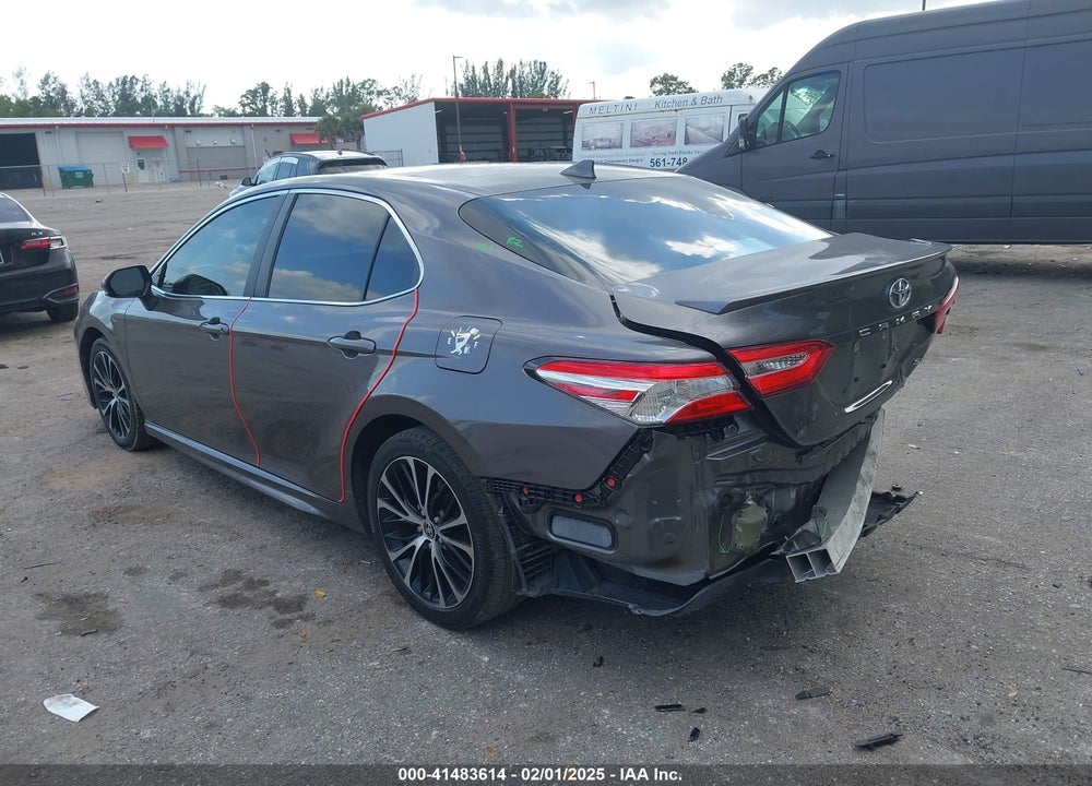 2020 TOYOTA CAMRY VIN: 4T1G11AK1LU956193