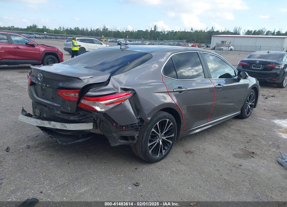 2020 TOYOTA CAMRY VIN: 4T1G11AK1LU956193