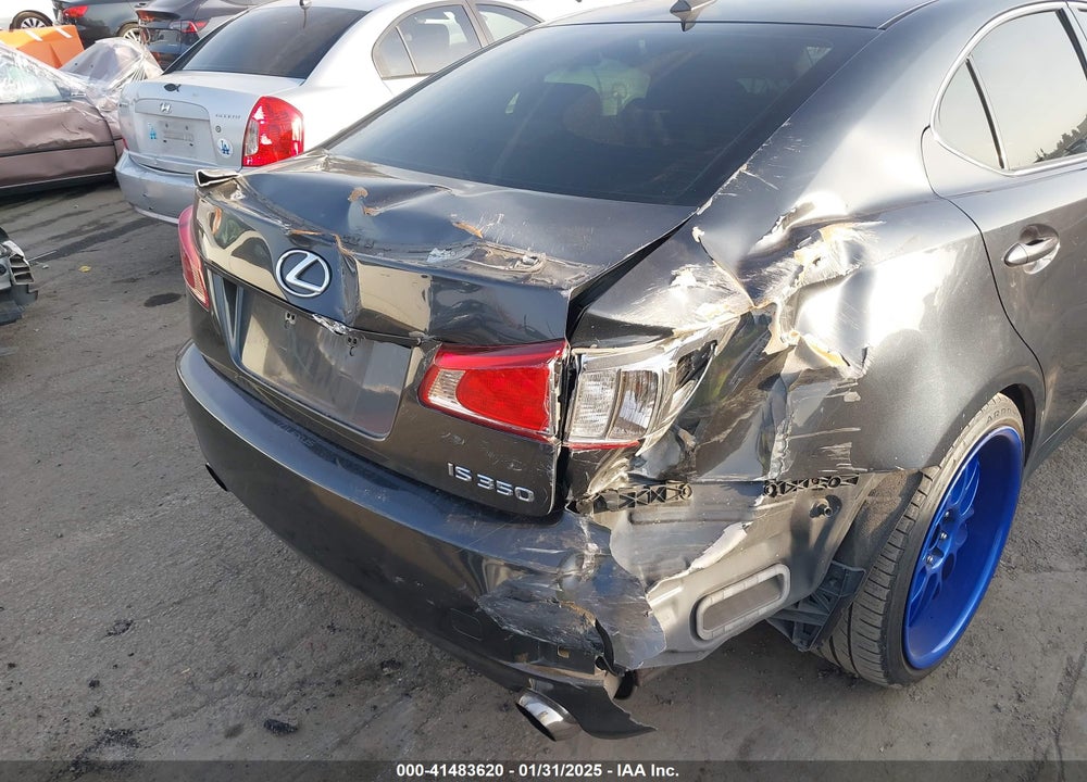 2011 LEXUS IS 350 VIN: JTHBE5C28B5027536