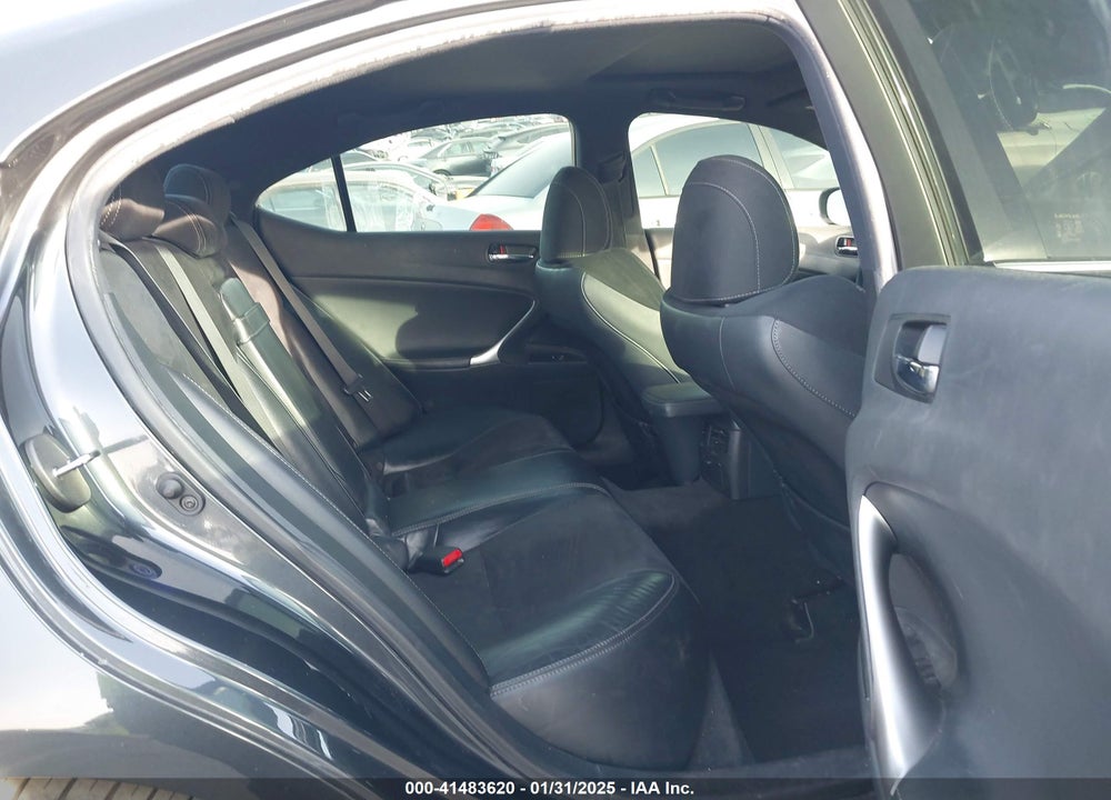 2011 LEXUS IS 350 VIN: JTHBE5C28B5027536