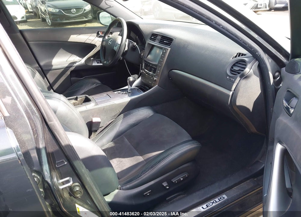 2011 LEXUS IS 350 VIN: JTHBE5C28B5027536