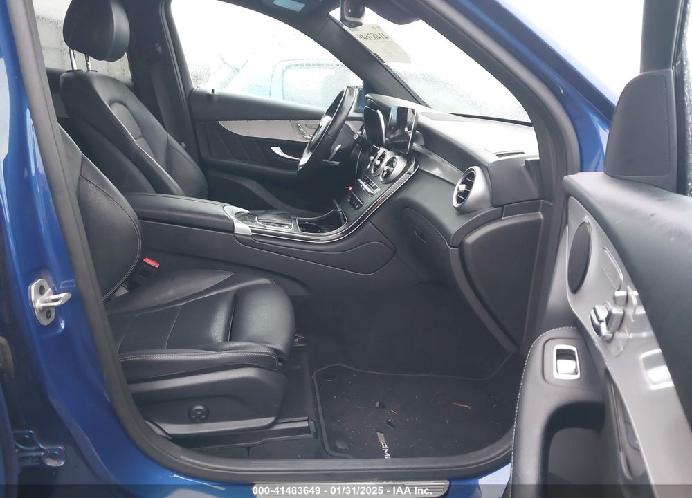 2022 MERCEDES-BENZ GLC 300 4MATIC SUV VIN: W1N0G8EB7NG063561
