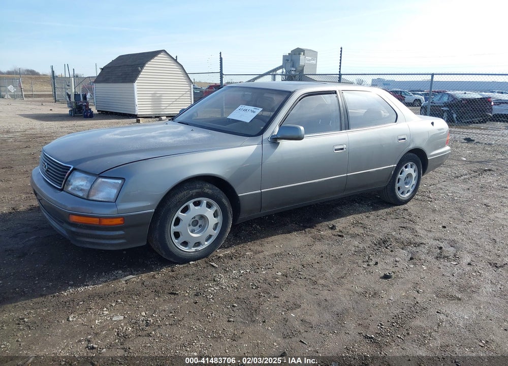 1996 LEXUS LS 400 VIN: JT8BH22F5T0041807
