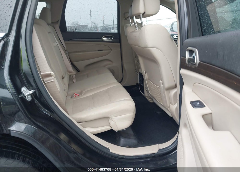 2014 JEEP GRAND CHEROKEE LAREDO VIN: 1C4RJEAG5EC322538