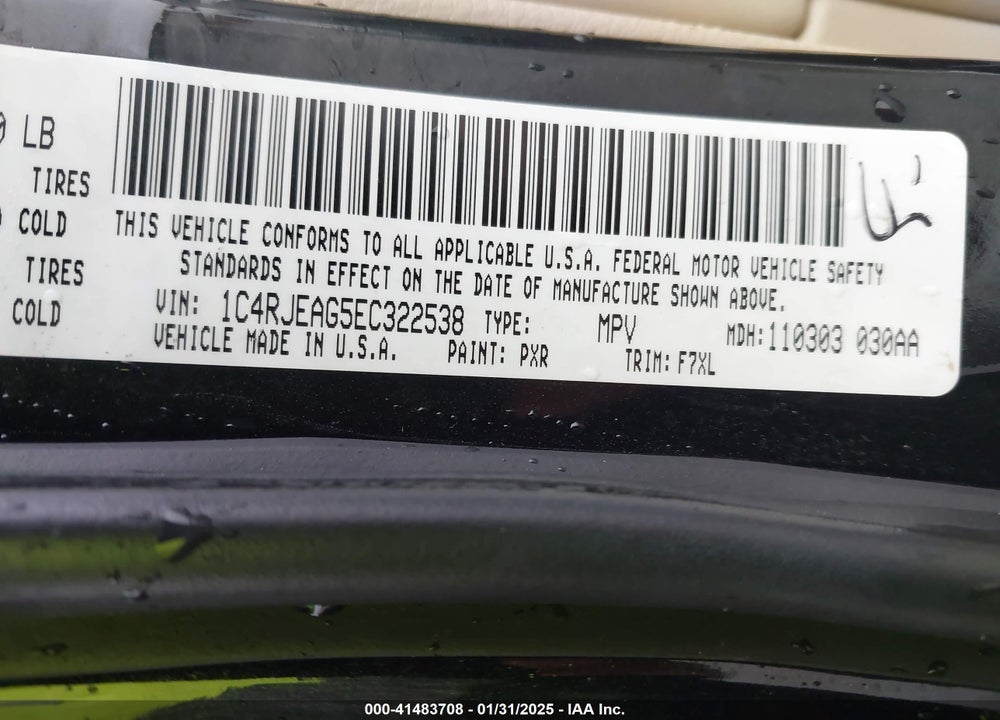 2014 JEEP GRAND CHEROKEE LAREDO VIN: 1C4RJEAG5EC322538