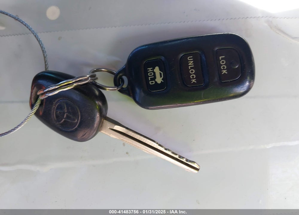 2004 TOYOTA CAMRY VIN: 4T1BF32K14U079034