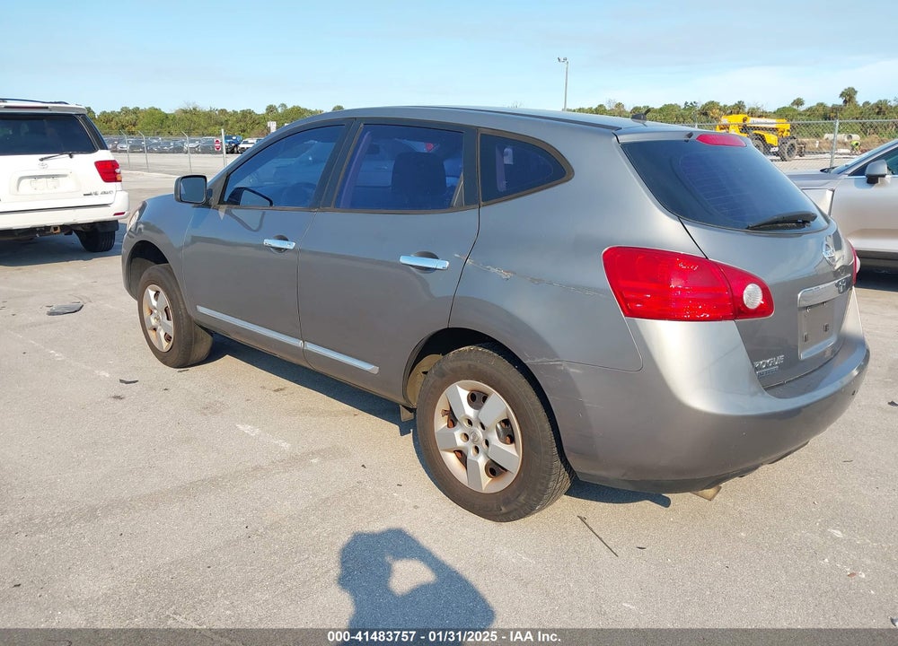 2014 NISSAN ROGUE SELECT VIN: JN8AS5MT2EW102263