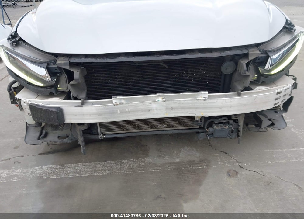 2019 HONDA INSIGHT VIN: 19XZE4F53KE018330