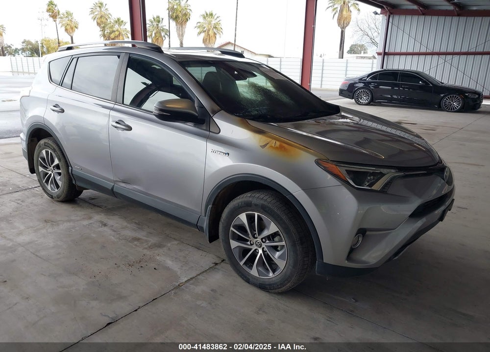 2017 TOYOTA RAV4 HYBRID XLE VIN: JTMRJREV7HD081256