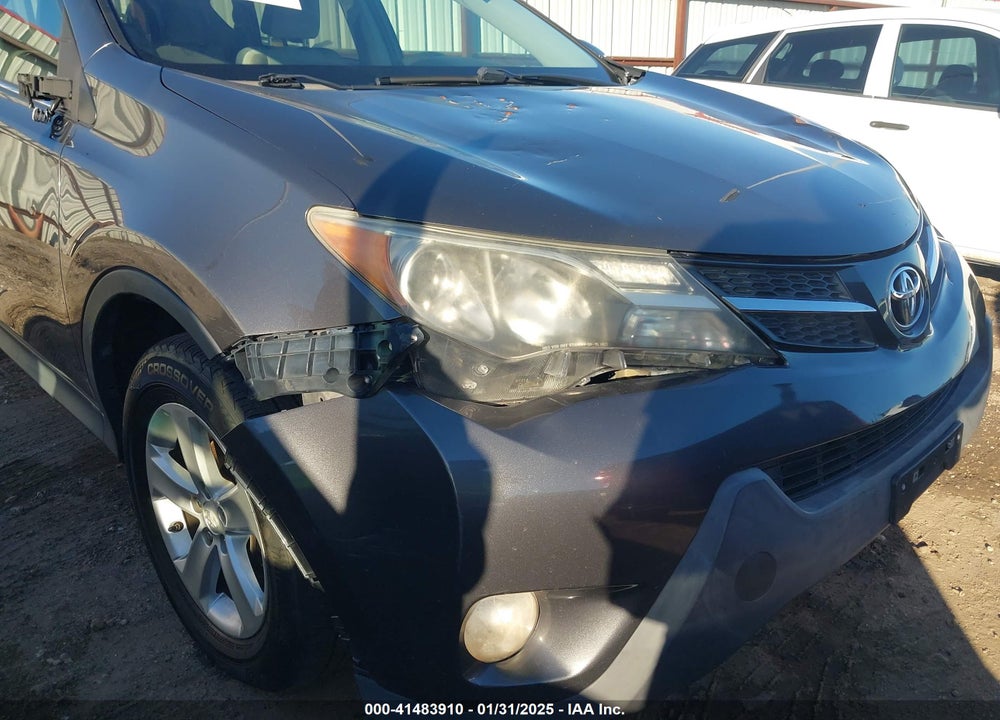 2014 TOYOTA RAV4 XLE VIN: 2T3WFREV8EW097422