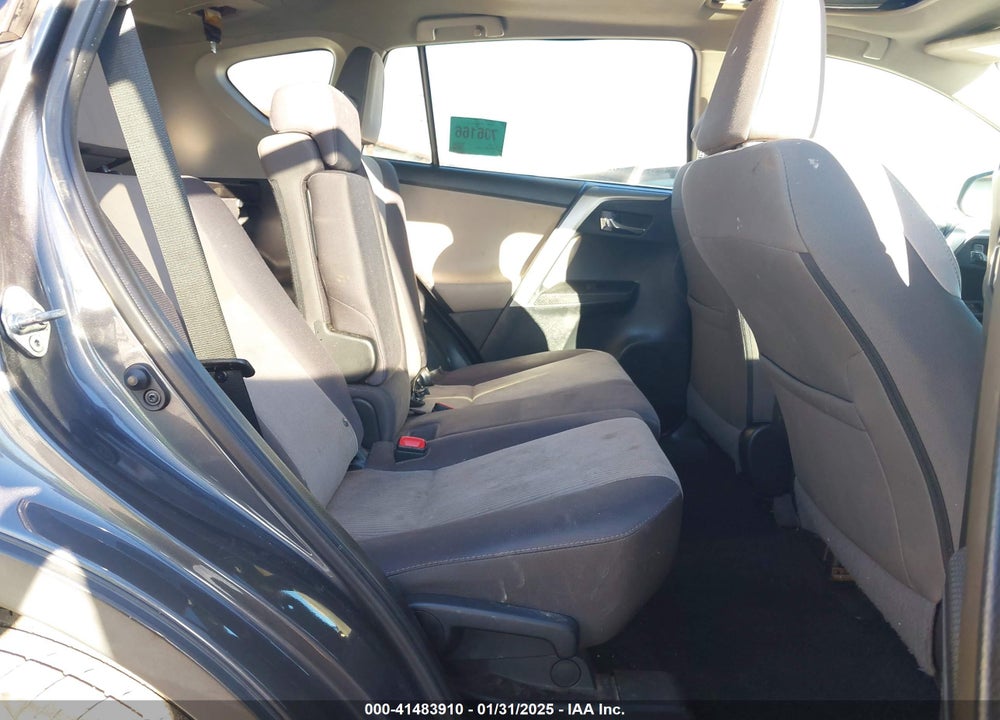 2014 TOYOTA RAV4 XLE VIN: 2T3WFREV8EW097422