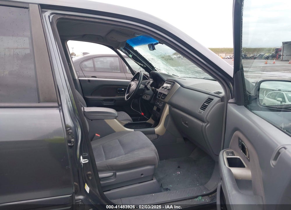 2006 HONDA PILOT EX VIN: 2HKYF18476H548376