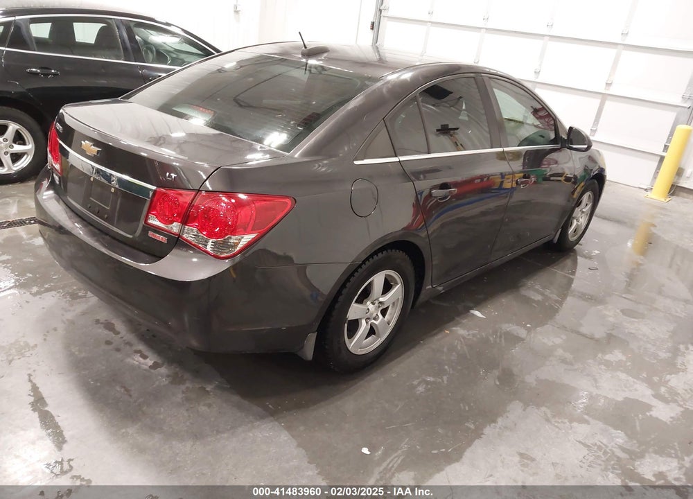 2016 CHEVROLET CRUZE LIMITED VIN: 1G1PE5SB8G7151402