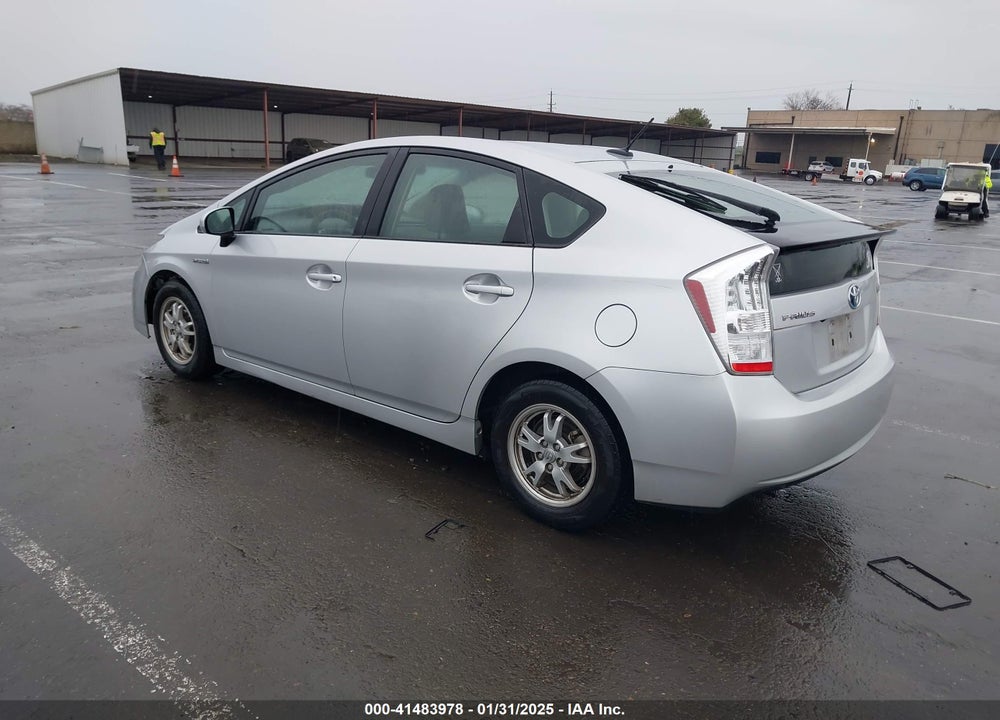 2010 TOYOTA PRIUS III VIN: JTDKN3DU9A0113679