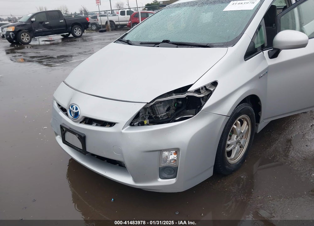 2010 TOYOTA PRIUS III VIN: JTDKN3DU9A0113679