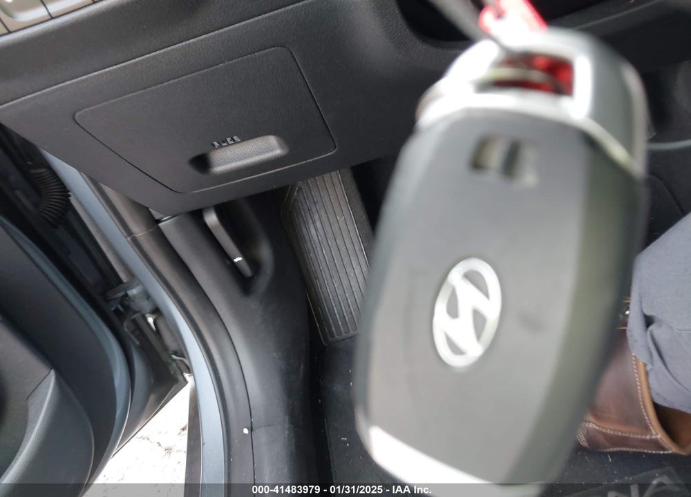 2019 HYUNDAI KONA SEL VIN: KM8K62AA7KU251681