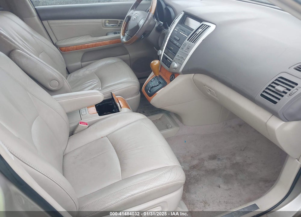 2005 LEXUS RX 330 VIN: 2T2GA31U95C032095