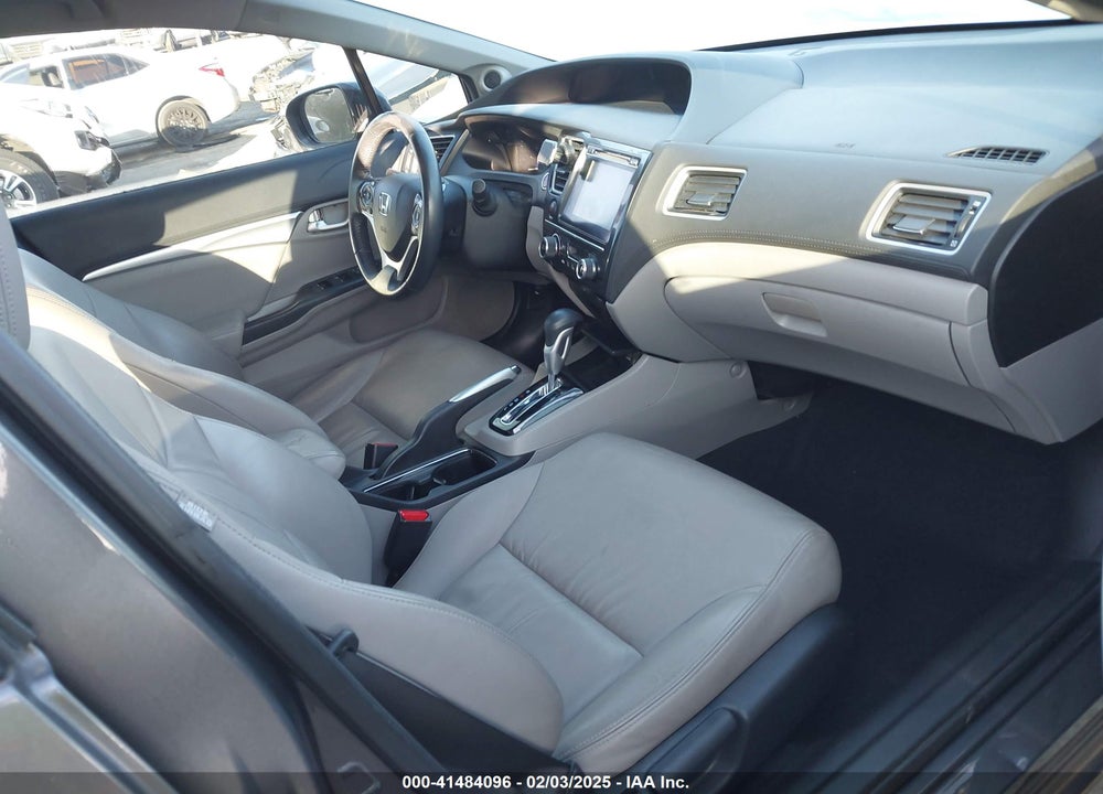 2015 HONDA CIVIC HYBRID VIN: 19XFB4F31FE002109