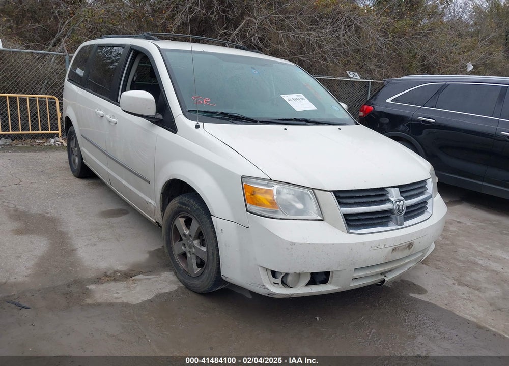 2010 DODGE GRAND CARAVAN SXT VIN: 2D4RN5D17AR177681