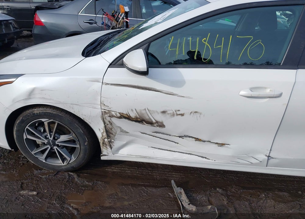2022 KIA FORTE VIN: 3KPF24AD7NE487788