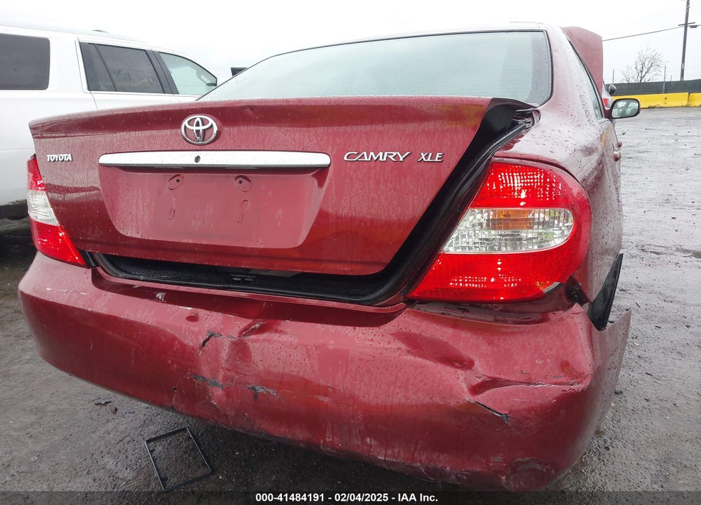 2002 TOYOTA CAMRY XLE VIN: 4T1BE30K02U070196