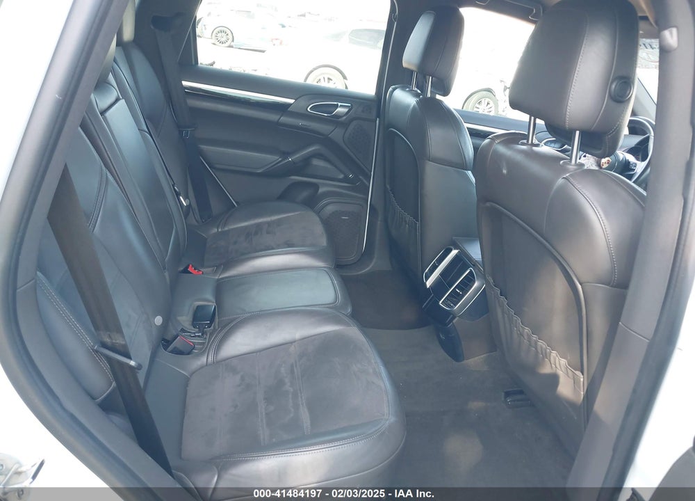 2017 PORSCHE CAYENNE VIN: WP1AA2A26HKA91514
