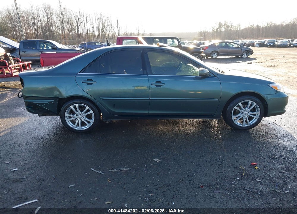 2002 TOYOTA CAMRY LE V6 VIN: 4T1BF30K12U524601