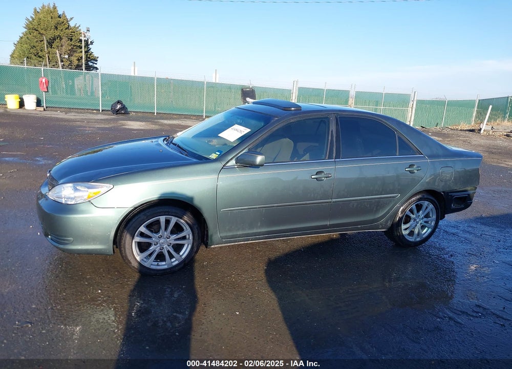 2002 TOYOTA CAMRY LE V6 VIN: 4T1BF30K12U524601