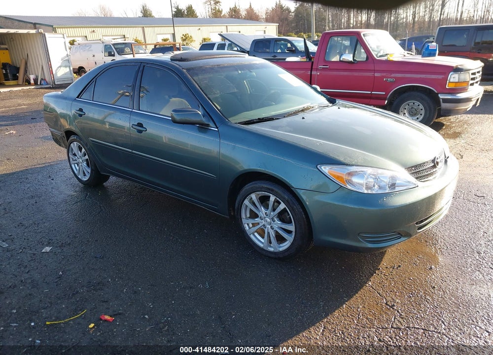 2002 TOYOTA CAMRY LE V6 VIN: 4T1BF30K12U524601