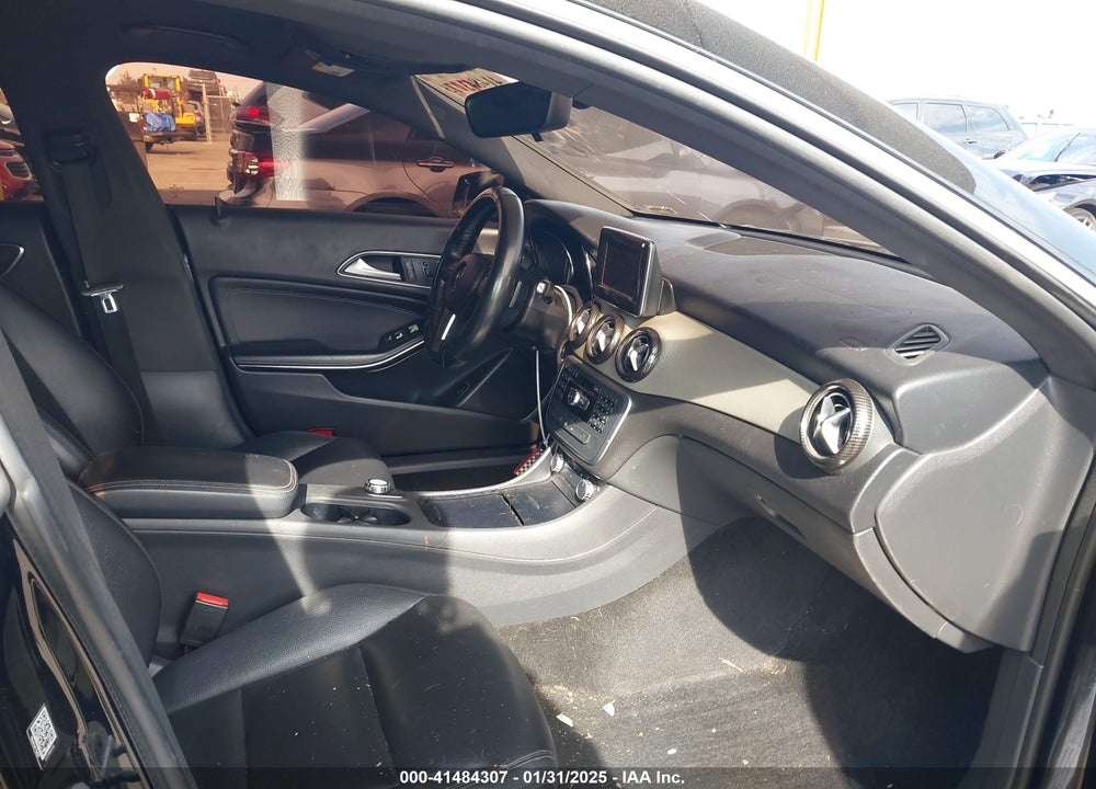 2014 MERCEDES-BENZ CLA 250 VIN: WDDSJ4EB8EN125304
