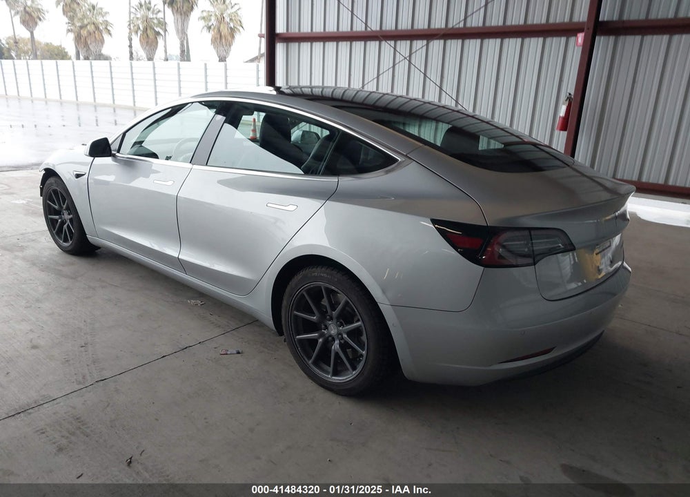 2018 TESLA MODEL 3 VIN: 5YJ3E1EB7JF089955