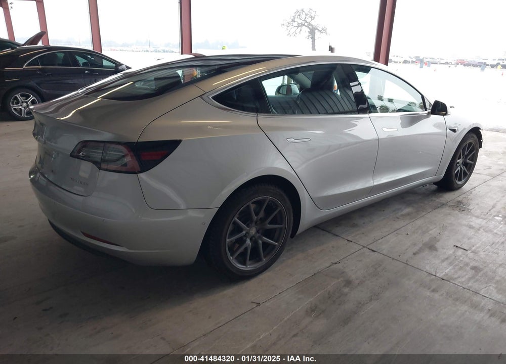 2018 TESLA MODEL 3 VIN: 5YJ3E1EB7JF089955