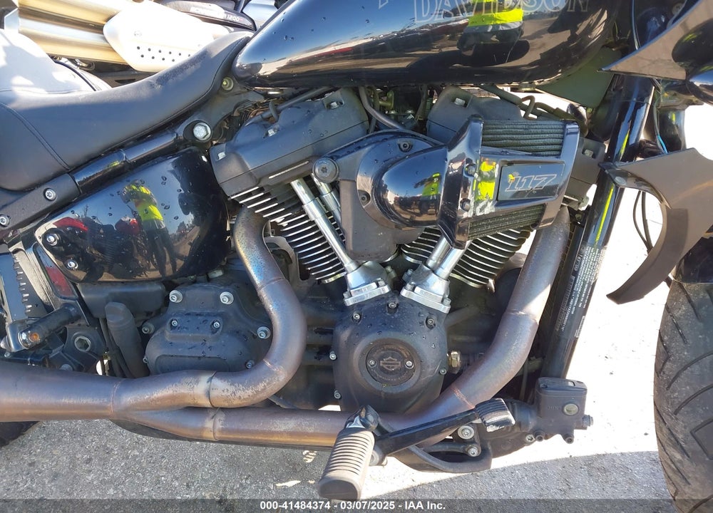 2022 HARLEY-DAVIDSON FXLRST VIN: 1HD1YXZ26NB052110