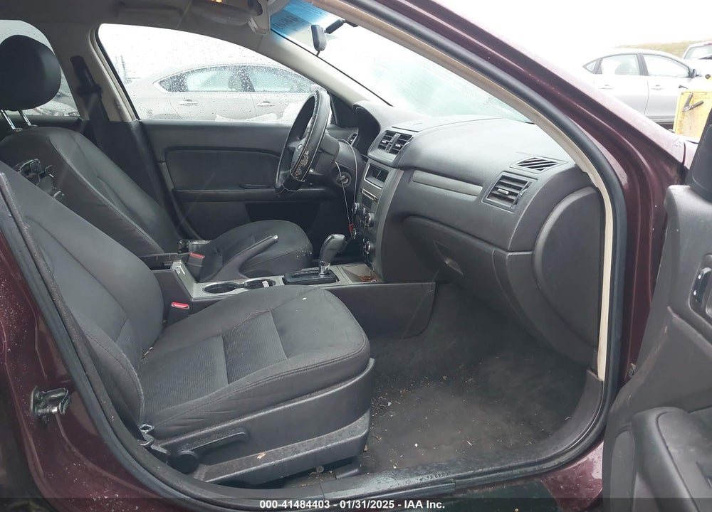 2011 FORD FUSION SE VIN: 3FAHP0HA2BR275177