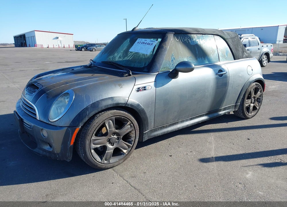 2006 MINI COOPER S VIN: WMWRH33576TJ43024